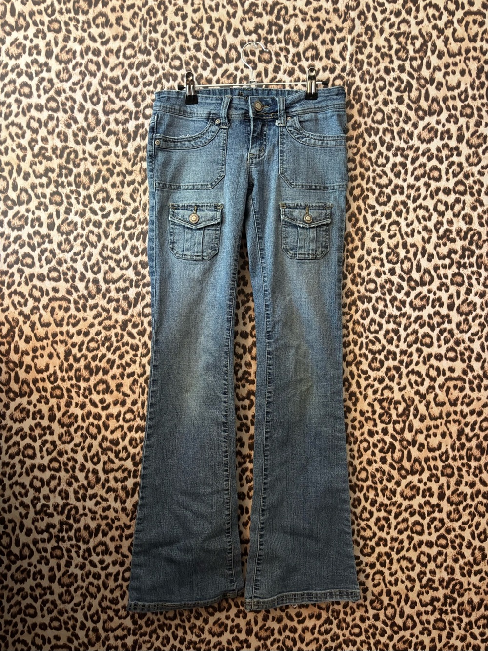 y2k bongo Women’s Blue Flared Cargo Pocket Jeans